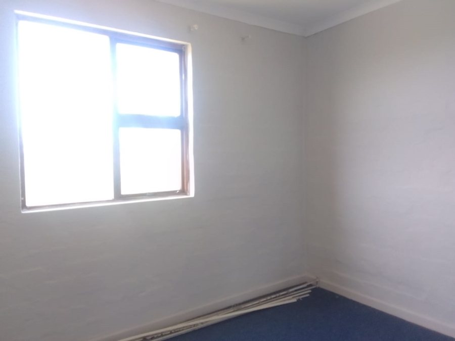 To Let 2 Bedroom Property for Rent in Amalinda Eastern Cape